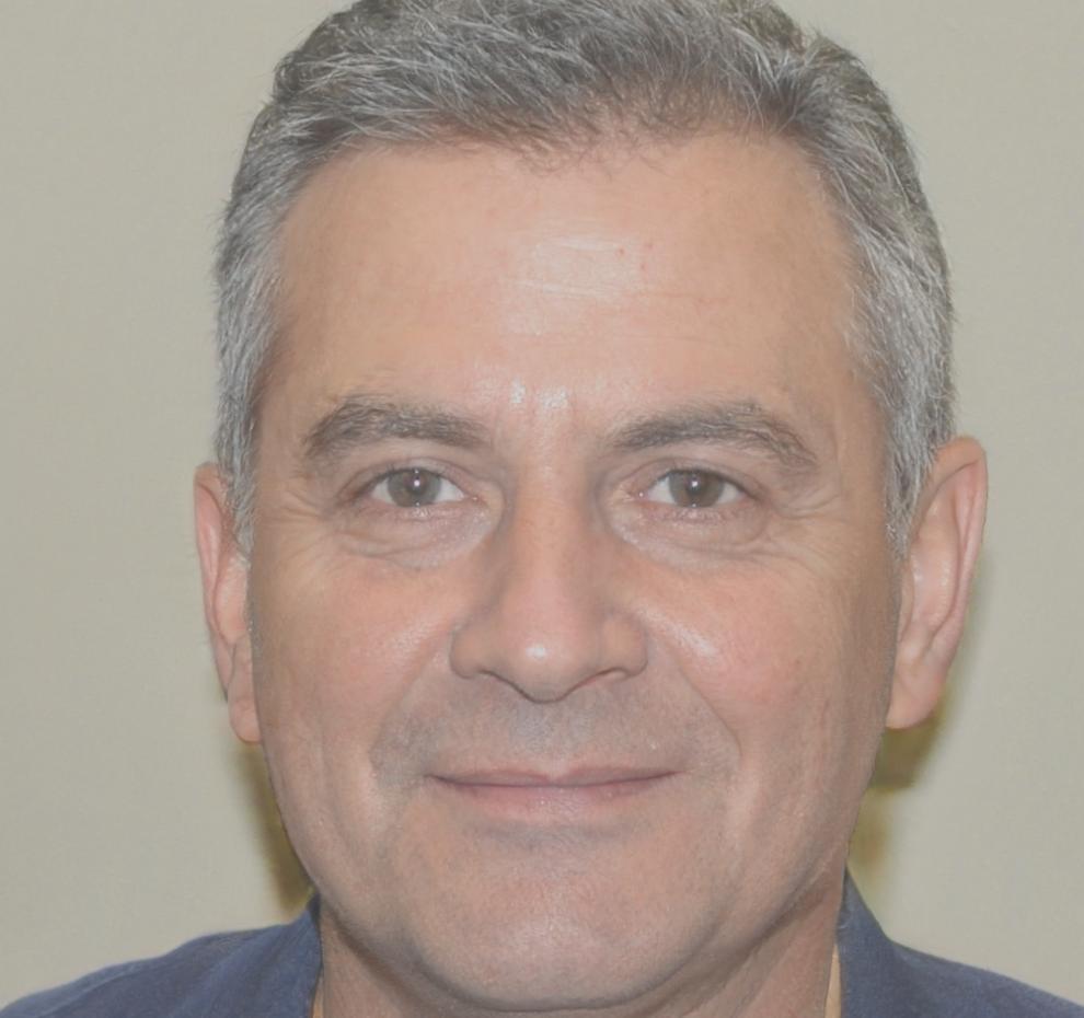 Portrait de Marc Dubois, Analyste Senior